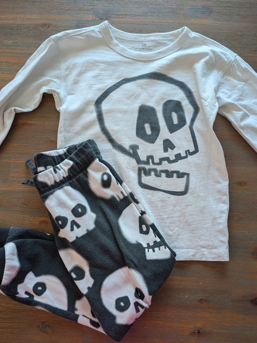 H&M Black and White Skull Kids Pajama Set